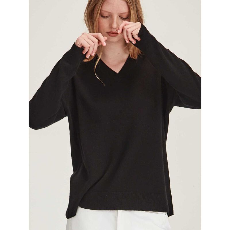 Caroline Sills Lucy Cashmere V Neck Jumper image number 2