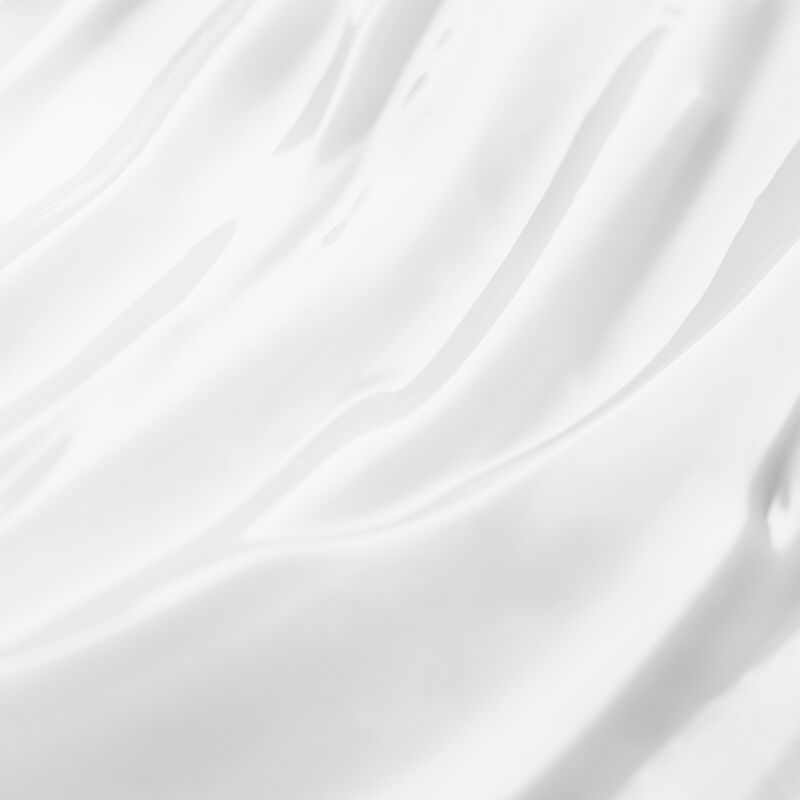 L'Occitane Immortelle Precious Emulsion 75ml image number 1