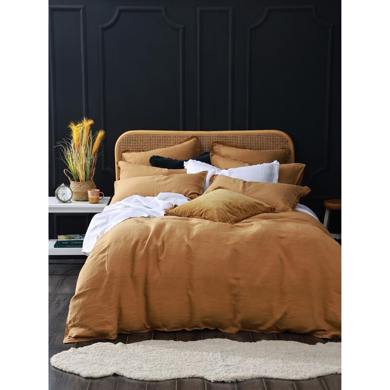 MM Linen Laundered Linen Duvet Set image number 0