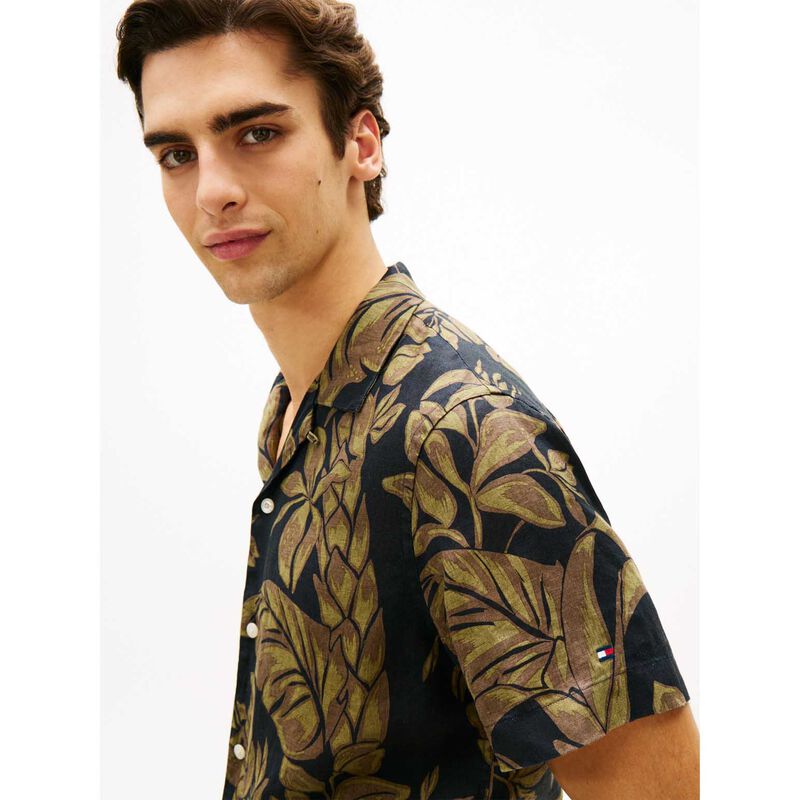 Tommy Hilfiger Regular Fit Floral Print Linen Short Sleeve Shirt image number 2