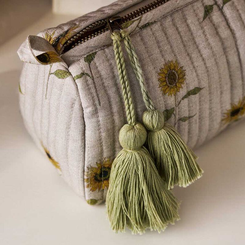 Sophie Allport Wash Bag - Quilted - Small - Sunflower Linen Look image number 2
