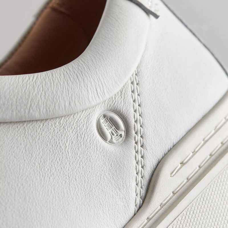 Clarks Mens Craft Swift White Leather image number 3