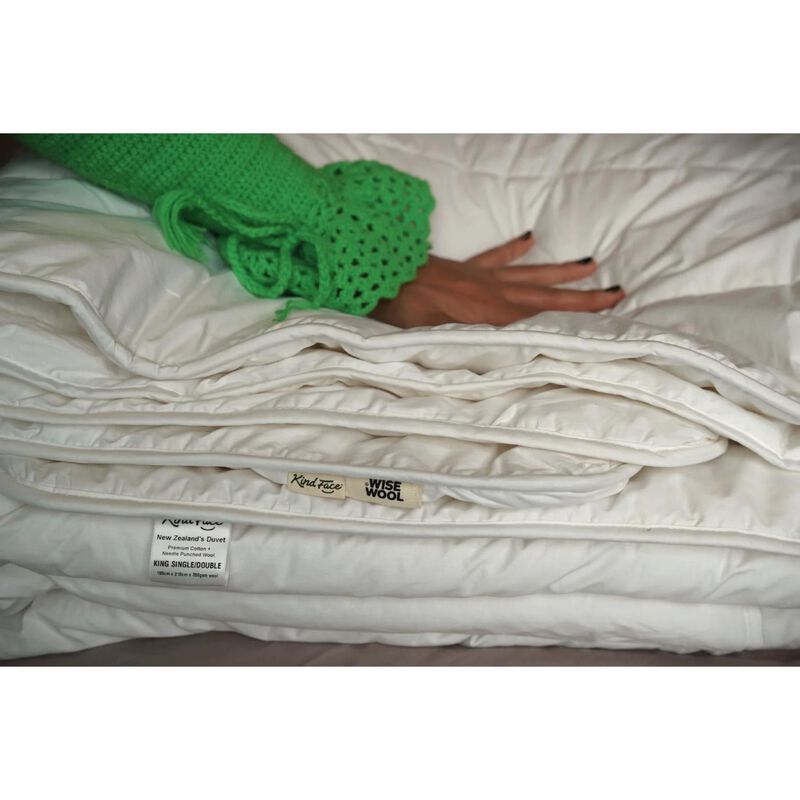Kind Face Wisewool 200GSM Warm Weather Duvet Inner image number 2