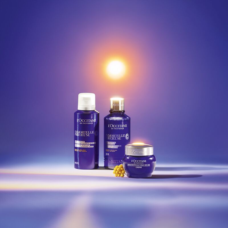 L'Occitane Immortelle Essential Water for Face 200ml image number 1