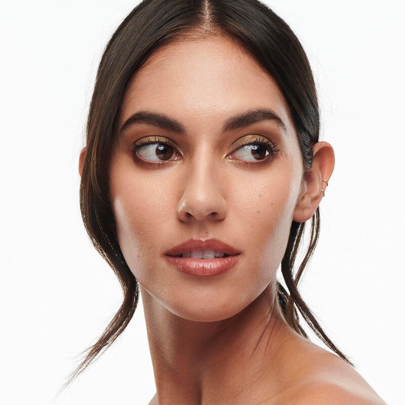 MAC Studio Radiance Serum Powered Foundation image number 101