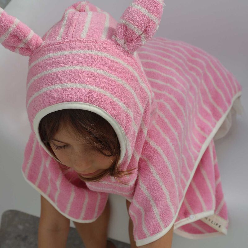 SUNNYLiFE Kids Character Hooded Towel image number 2