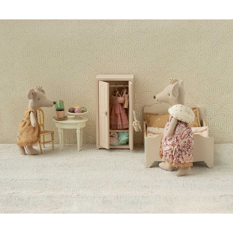 Maileg Queen Mouse Mum image number 1