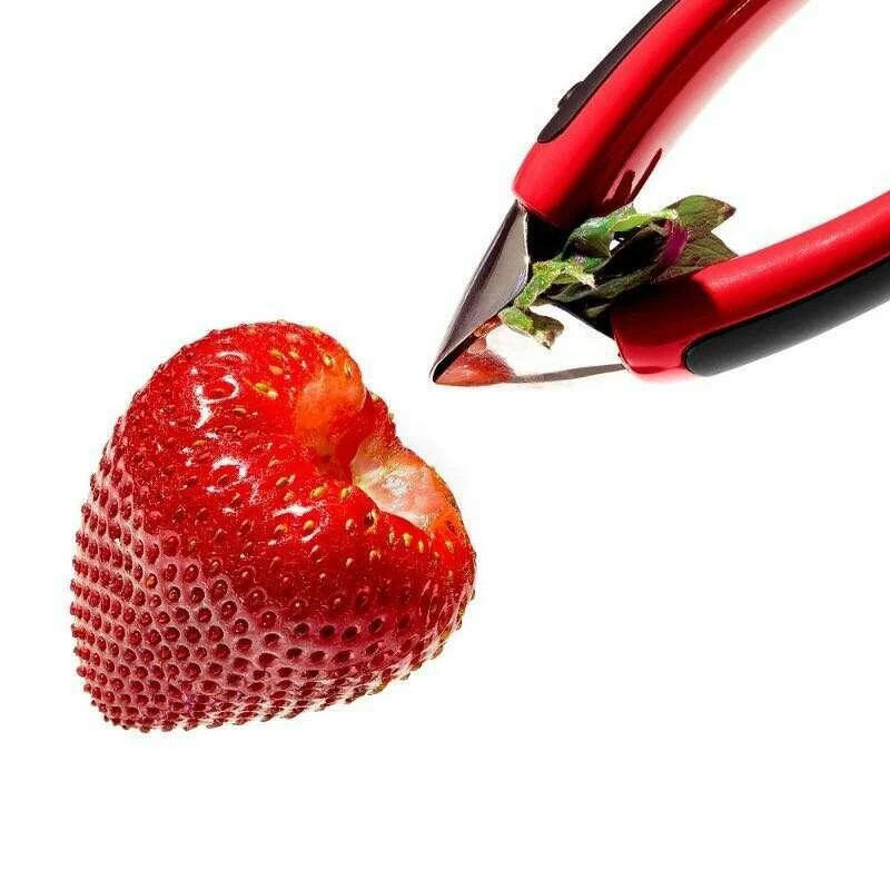 OXO Strawberry Huller image number 1