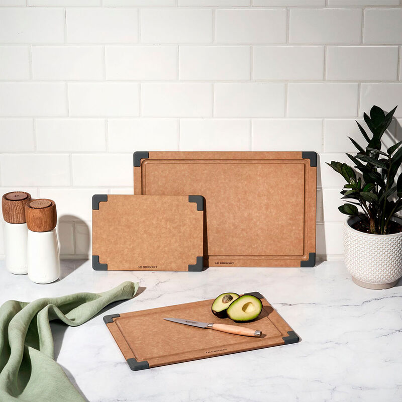 Le Creuset Set of 3 Paper Fiber Chopping Boards image number 1