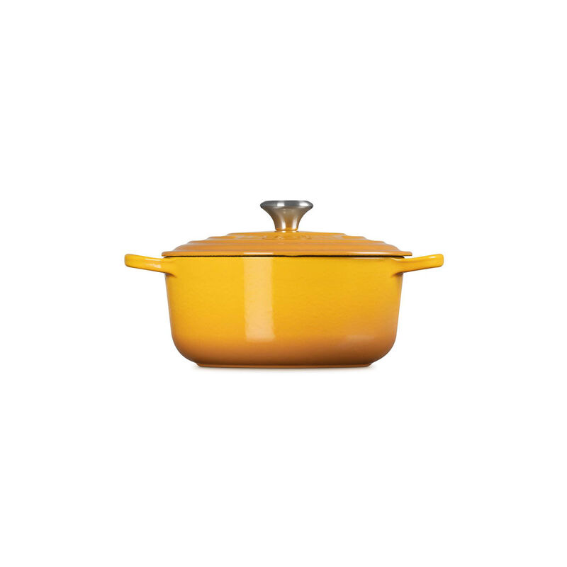 Le Creuset Signature Cast Iron Round Casserole 20cm image number 38