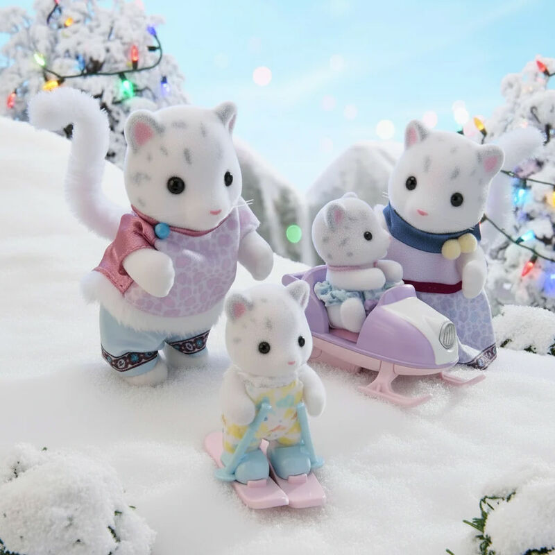 Sylvanian Families  Snow Leopard Family image number 3
