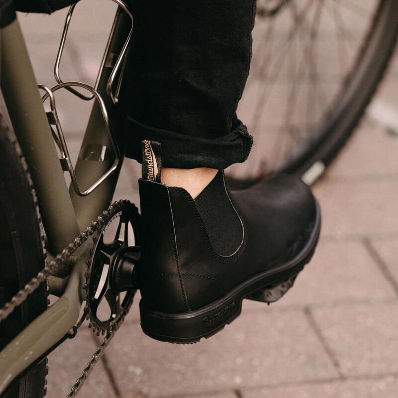 Blundstone 510 Men's Originals Chelsea Boot image number 3