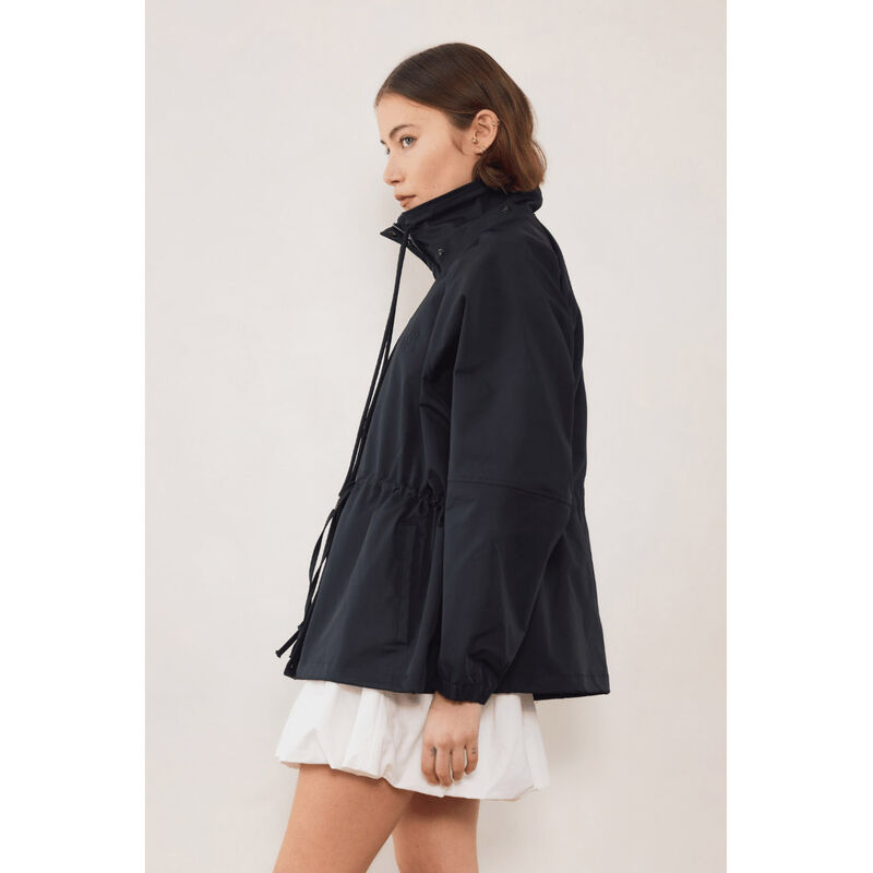 COMMONPLACE ESSENTIALS Pull In Nylon Windbreaker image number 2