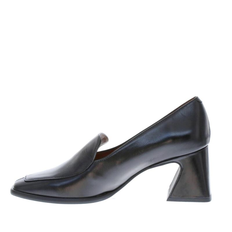 Neo Heeled Loafer image number 3