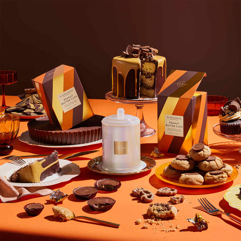 Glasshouse Fragrances Sugar Coated Peanut Butter Cups Soy Candle 380g image number 1