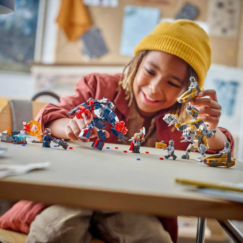 LEGO Marvel Avengers: Endgame Thor vs. Chitauri image number 3