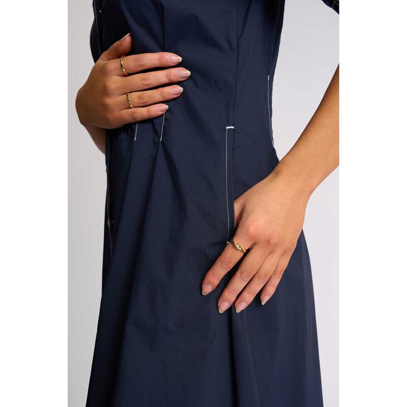 Vassalli Shaped Waist Button Up Dress With Pockets image number 2