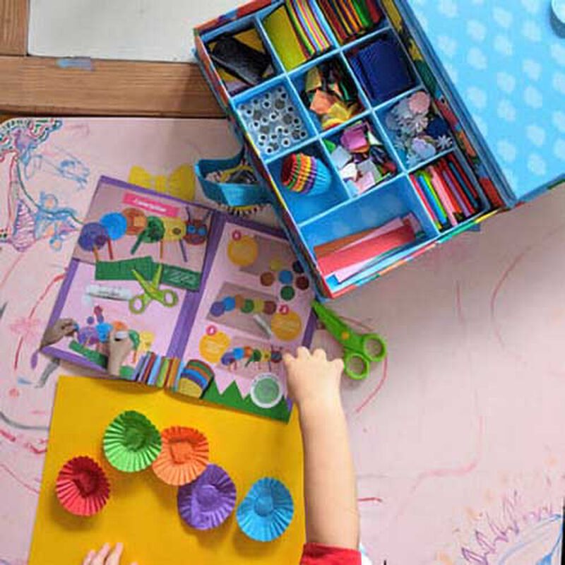 My Creative Box Garden Collage Sensory Activity Box image number 1