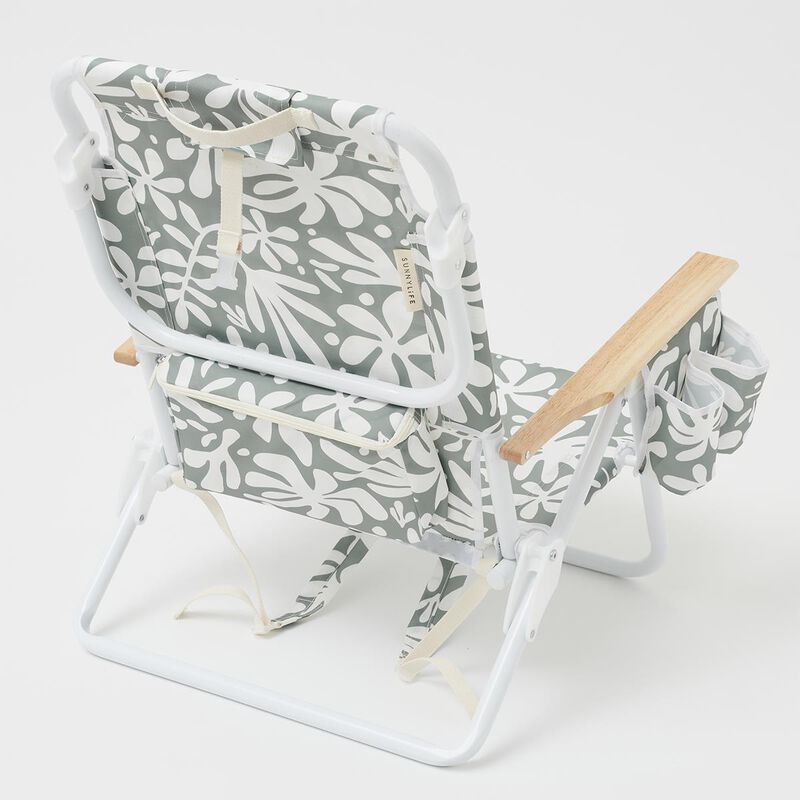 SUNNYLiFE Luxe Beach Chair The Vacay image number 1