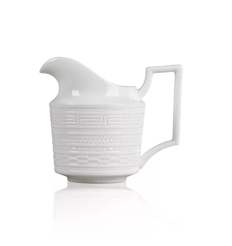 Wedgwood Intaglio Creamer 200ml image number 0