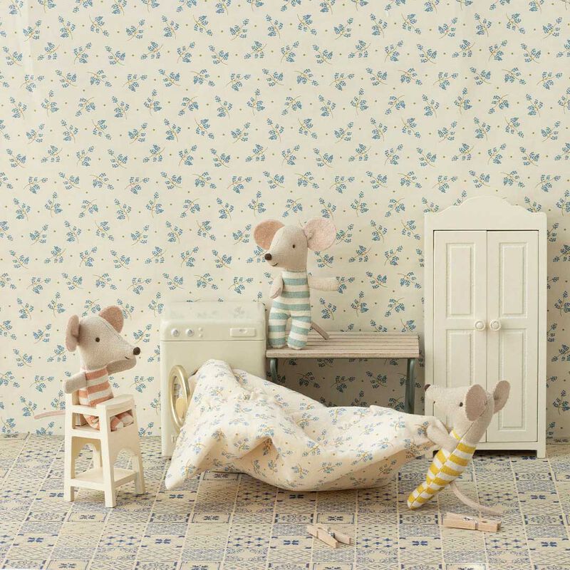 Maileg Triplets Baby Mice In Box image number 1