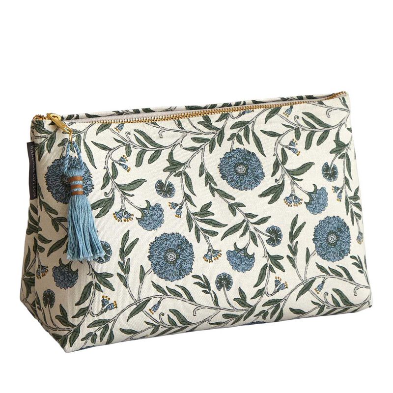 Wallace Cotton Willa Large Bath Bag image number 0