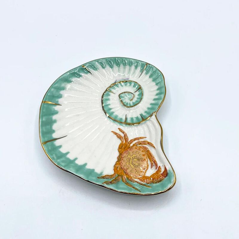 House Of Disaster Coral Seashell & Crab Dish image number 2
