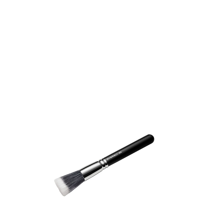 MAC 187S Duo Fibre Face Brush image number 1