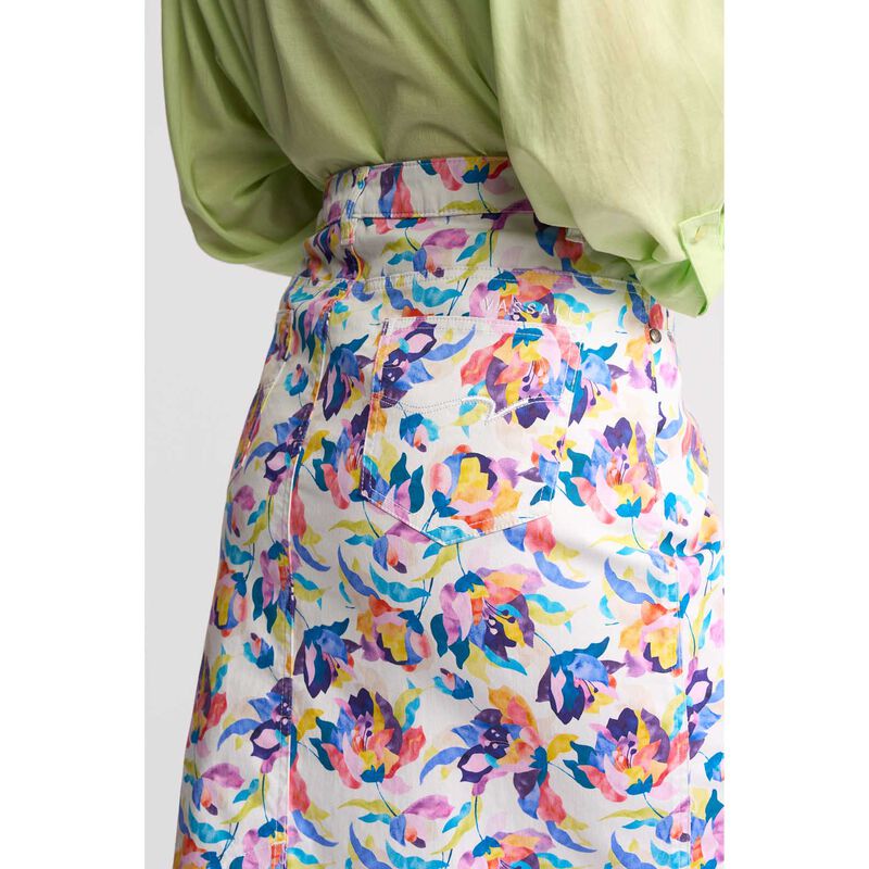 Vassalli Printed Lightweight Skirt With Centre Back Vent image number 2