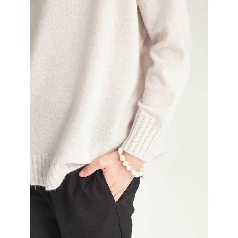 Caroline Sills Freyja Cashmere Weekender image number 6