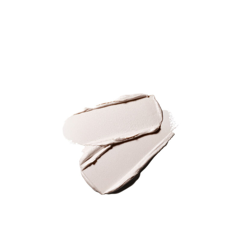 MAC Cream Colour Base image number 1