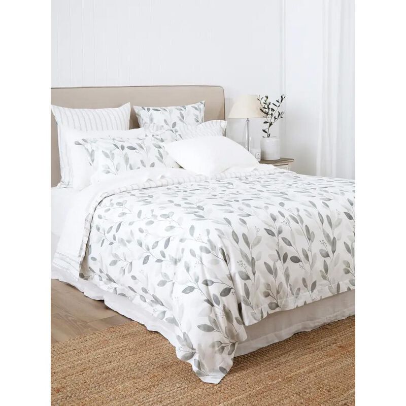 Wallace Cotton Evergreen Duvet Set image number 2