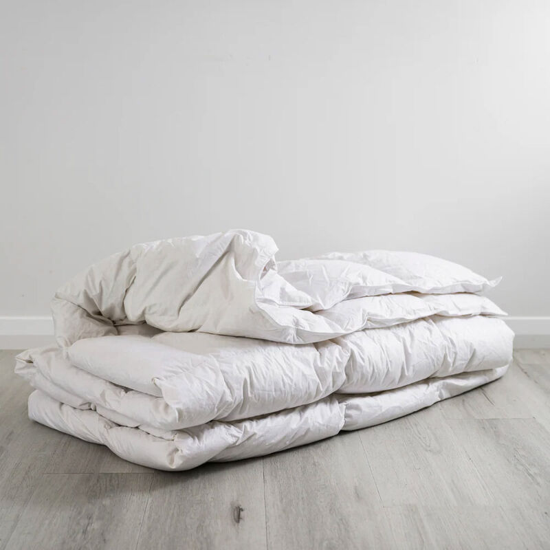 Home Lab All Seasons Luxe 50/50 Feather/Down Duvet Inner image number 2