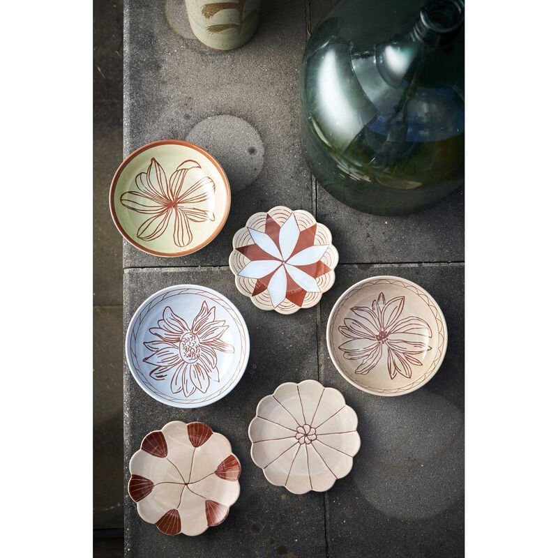 Robert Gordon Plate 18cm Spinning Flower - June's Daisy image number 1