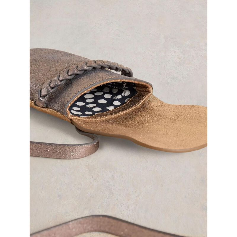 White Stuff Clemmy Leather Phone Bag image number 2