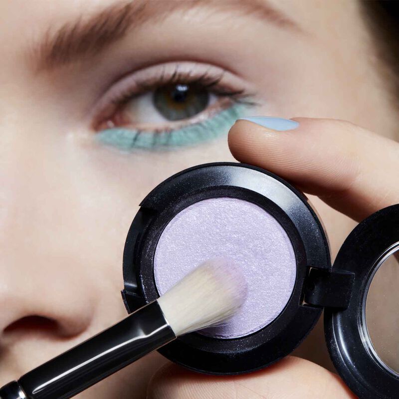 MAC Small Eye Shadow image number 208