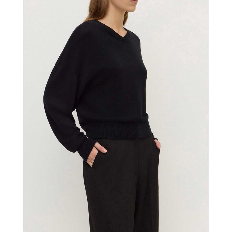Assembly Label Mira V Neck Sweater Black image number 2