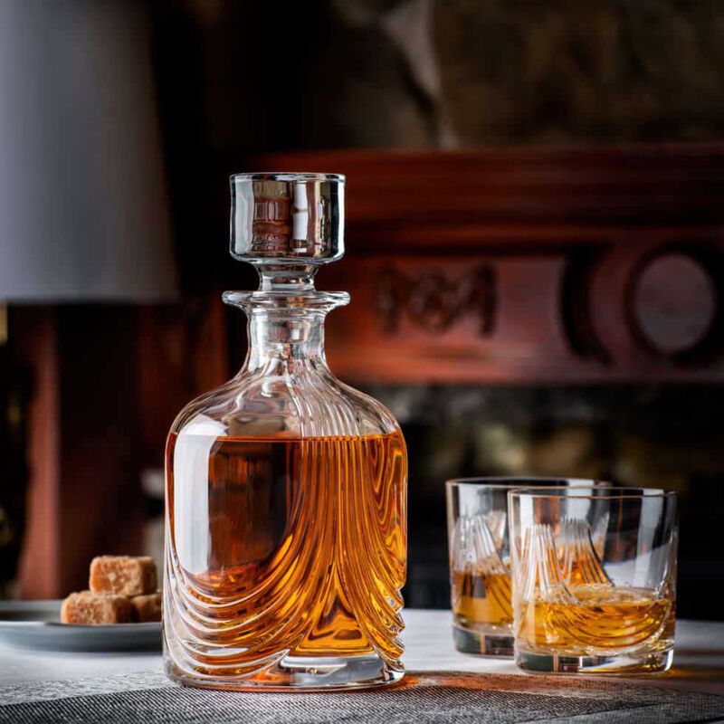 Glencairn 'Montrose' Cut Crystal Decanter image number 1