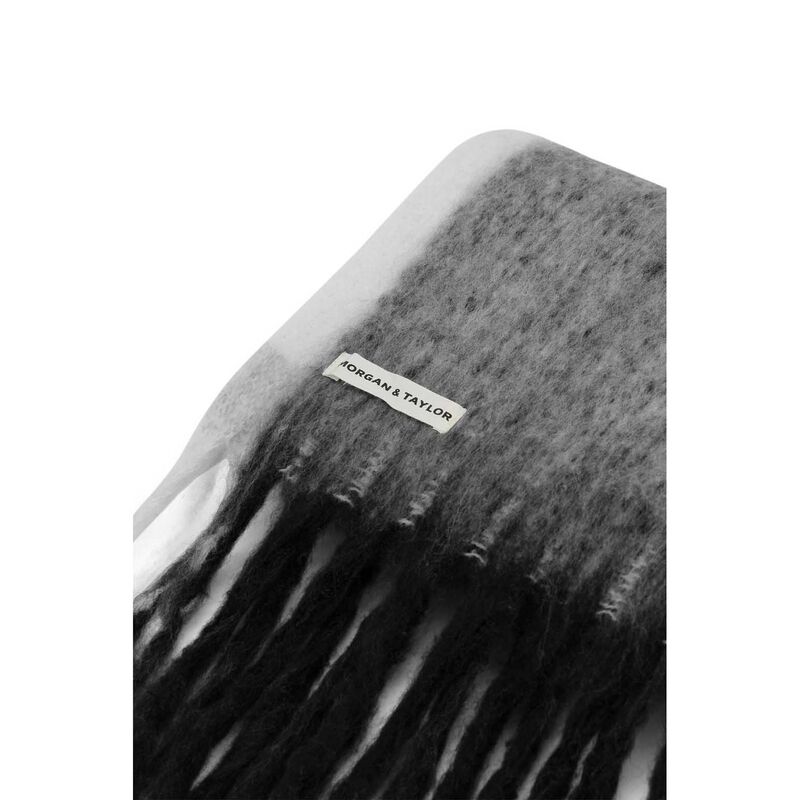 Morgan & Taylor Mya Chunky Scarf image number 7