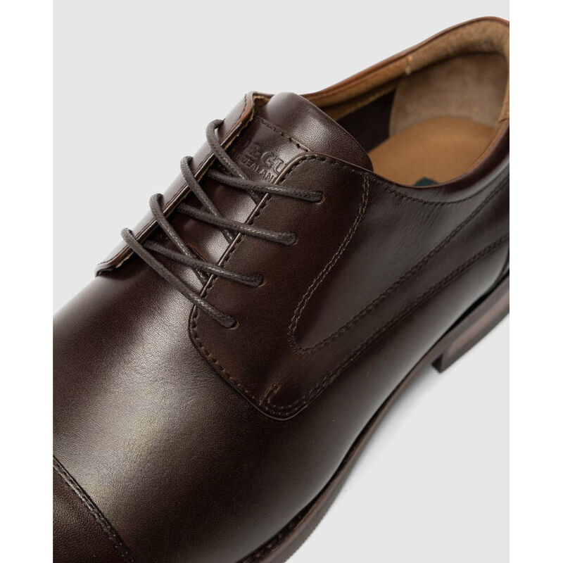 Rodd & Gunn Loburn Derby Shoe image number 2