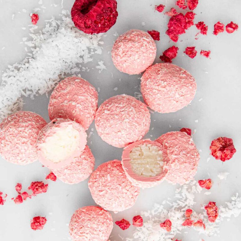 House of Chocolate Coconut Ice Dragees in Raspberry White Chocolate 90g image number 1