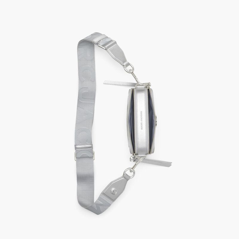 MARC JACOBS The Metallic Snapshot image number 2