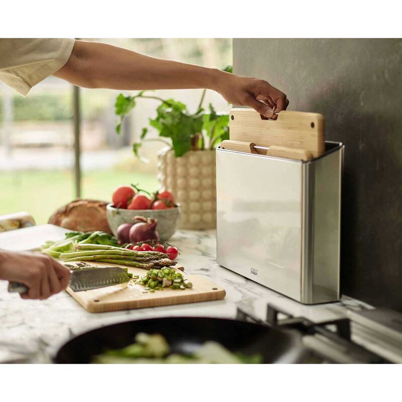 Joseph Joseph Folio™ 3-Piece Chopping Board Set - Bamboo image number 3