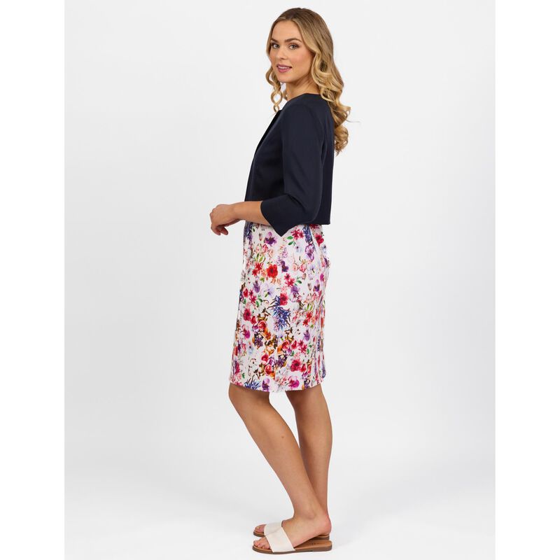 Vassalli 3/4 Sleeve Single Button Cropped Jacket image number 6