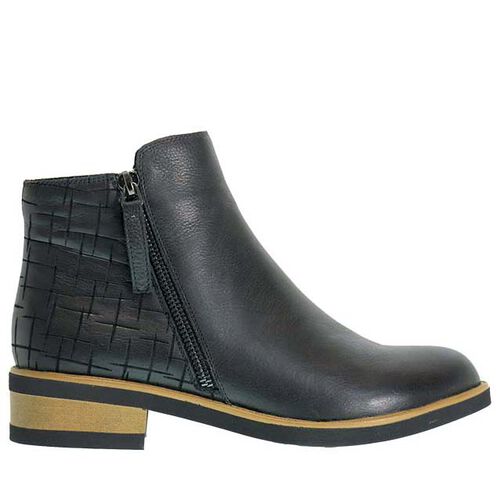 Bresley Dungeon Boot