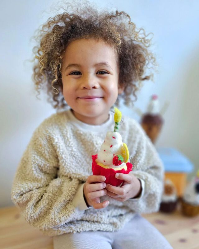 Tara Treasures Felt Giant Strawberry Cupcake With Candle image number 1