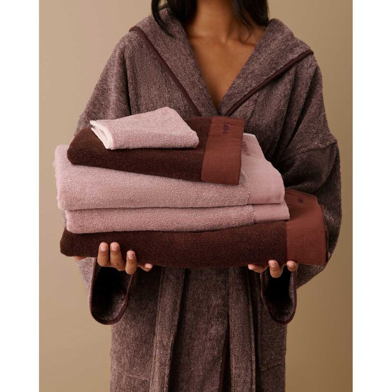 HOMMEY. Bathroom Refresh Towel Collection image number 1
