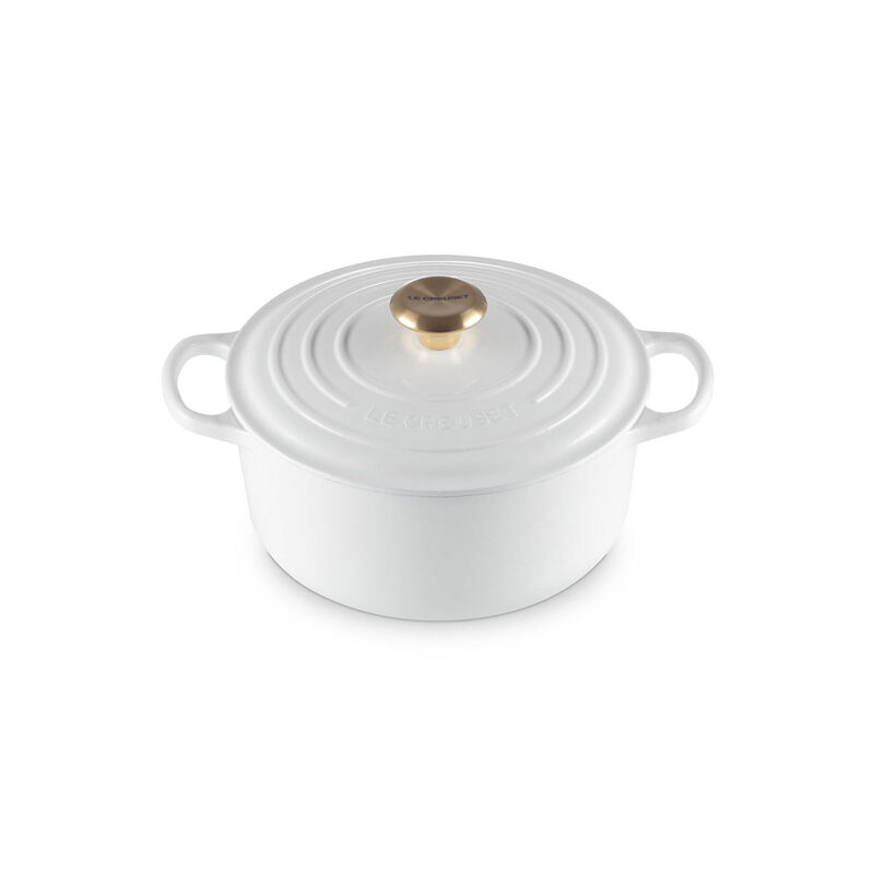 Le Creuset Signature Cast Iron Round Casserole 24cm image number 0