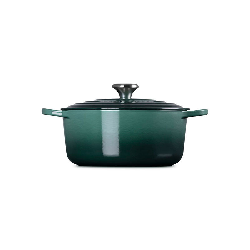 Le Creuset Signature Cast Iron Round Casserole 26cm image number 3