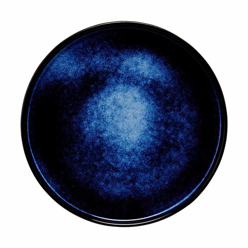 Maxwell & Williams Caviar Midnight High Rim Plate 26.5cm image number 1